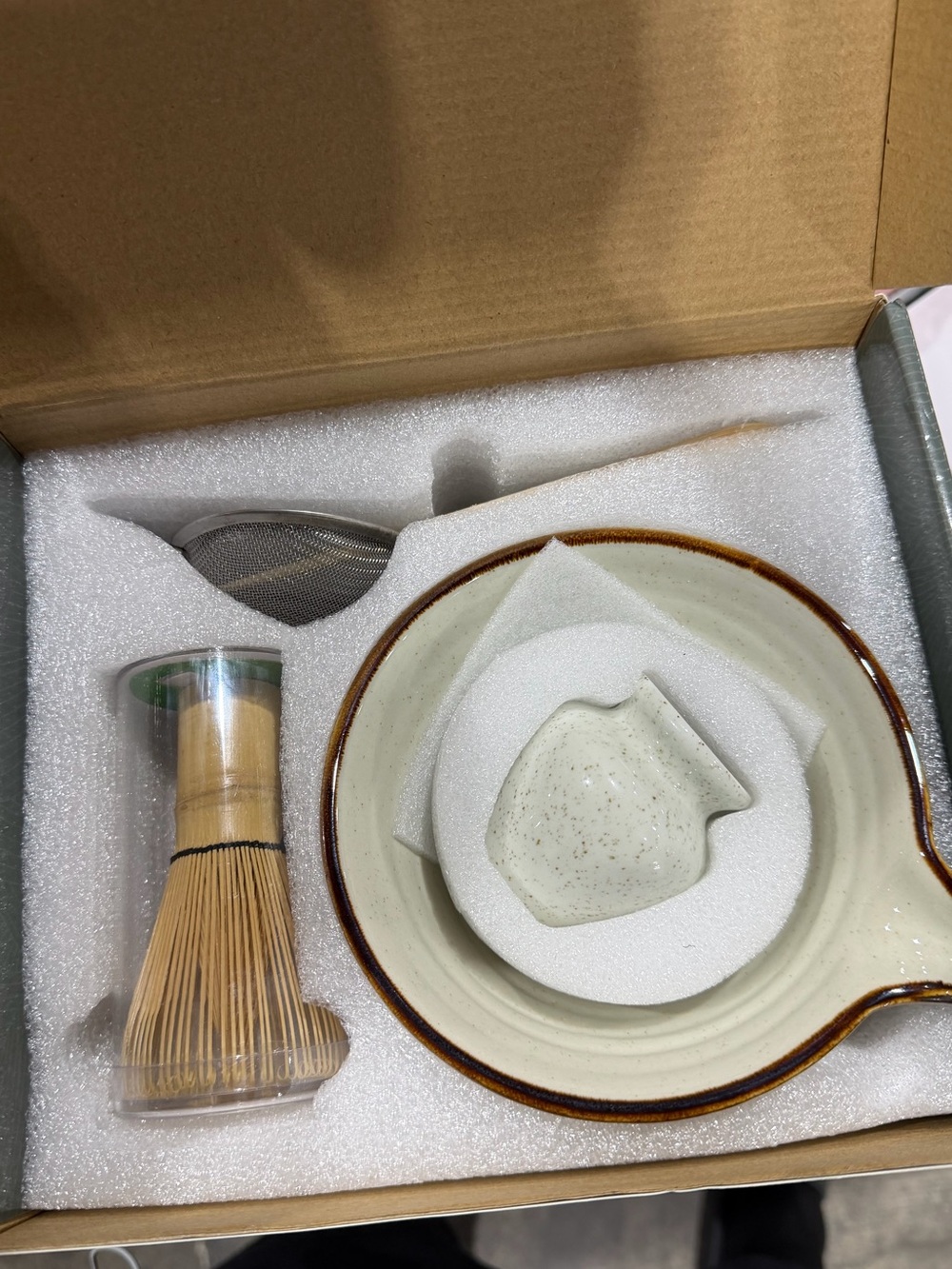 Ceramic Matcha Bowl Set with Bamboo Whisk - Cream and Brown